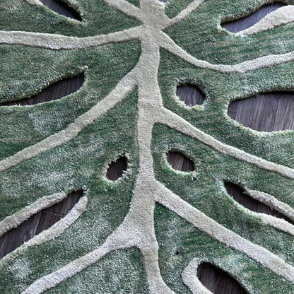 Monstera Leaf Tufted Rug (Ready to Ship)