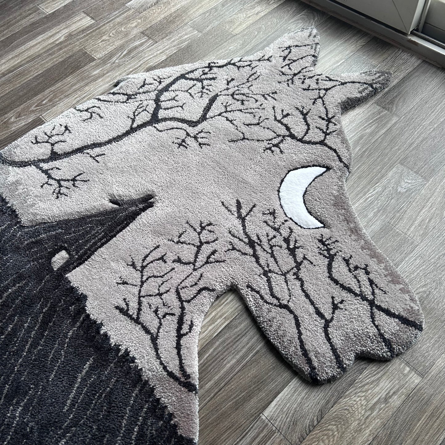 Tufted Wolf Rug (Made to Order)
